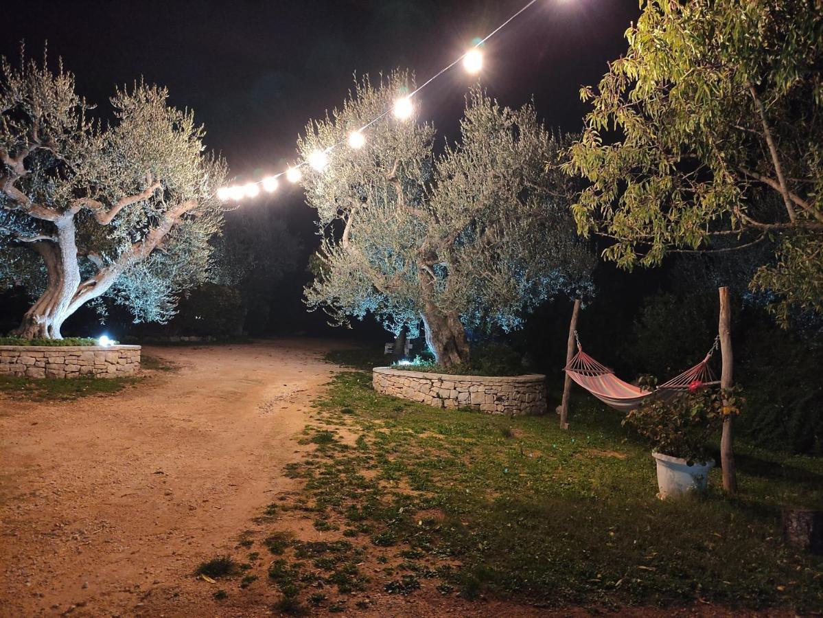 Trulli Barsento Guest House Алберобело Екстериор снимка