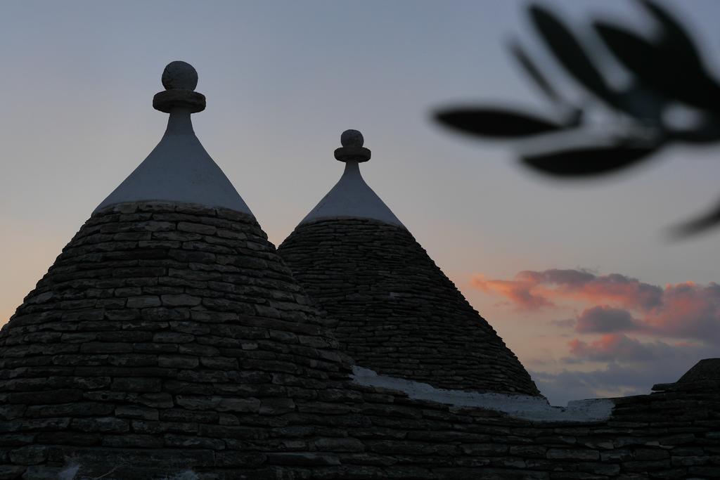 Trulli Barsento Guest House Алберобело Екстериор снимка