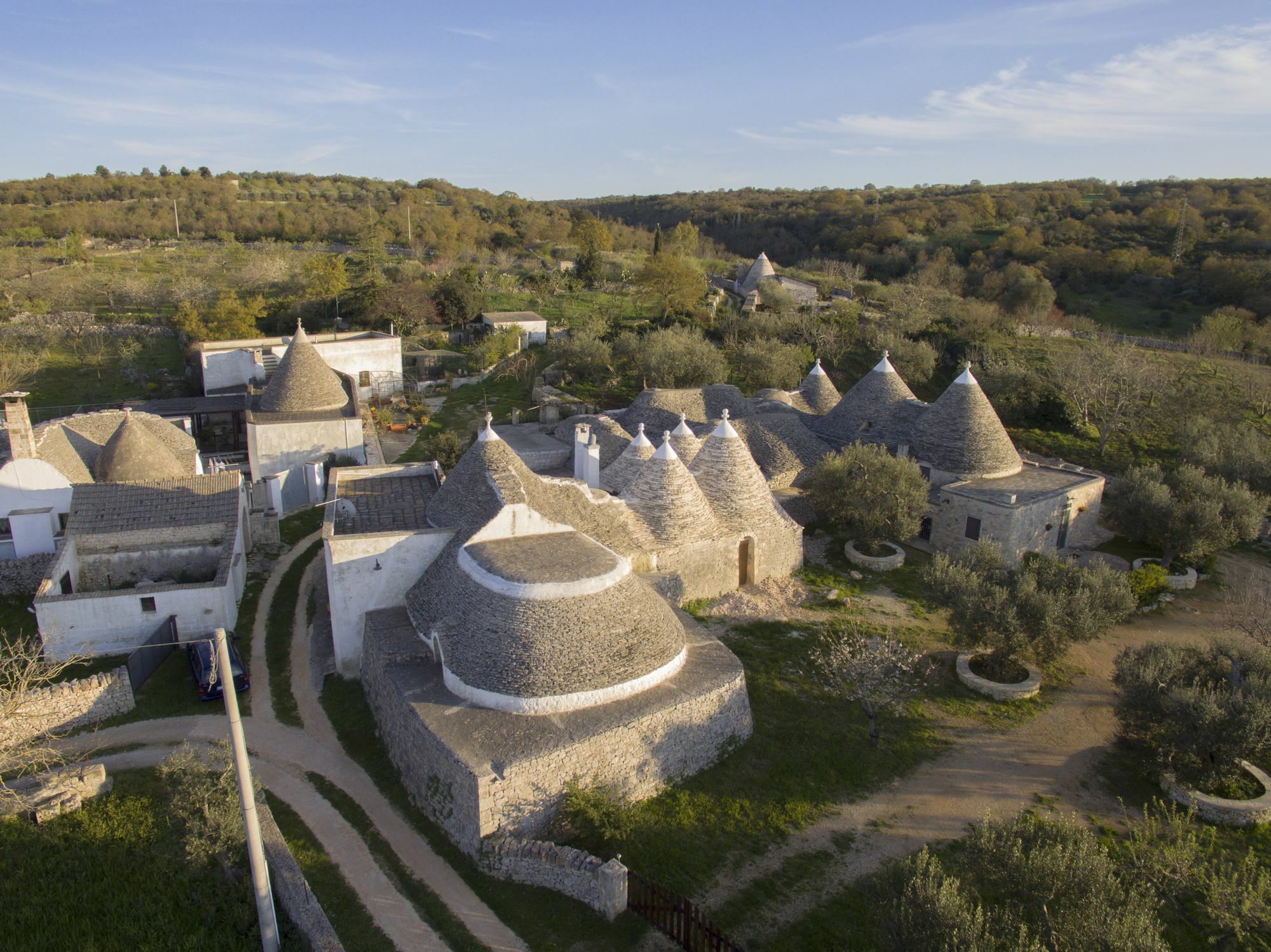 Trulli Barsento Guest House Алберобело Екстериор снимка